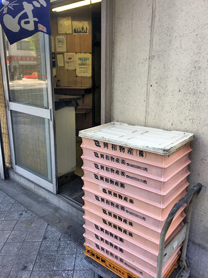 180421スエヒロ興和麺箱.jpg