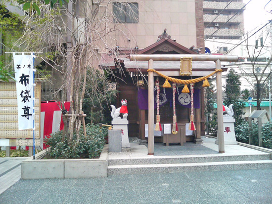 茶丿木神社.jpg